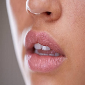 How to safely enhance your lips